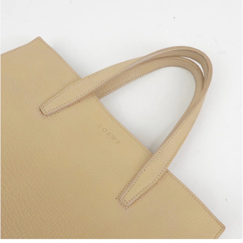Loewe Tan Tote Bag! Smart Investment - Picture 5 of 7